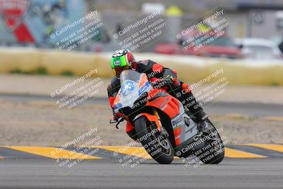 media/Jan-15-2023-SoCal Trackdays (Sun) [[c1237a034a]]/Turn 2 Set 2 (1155am)/